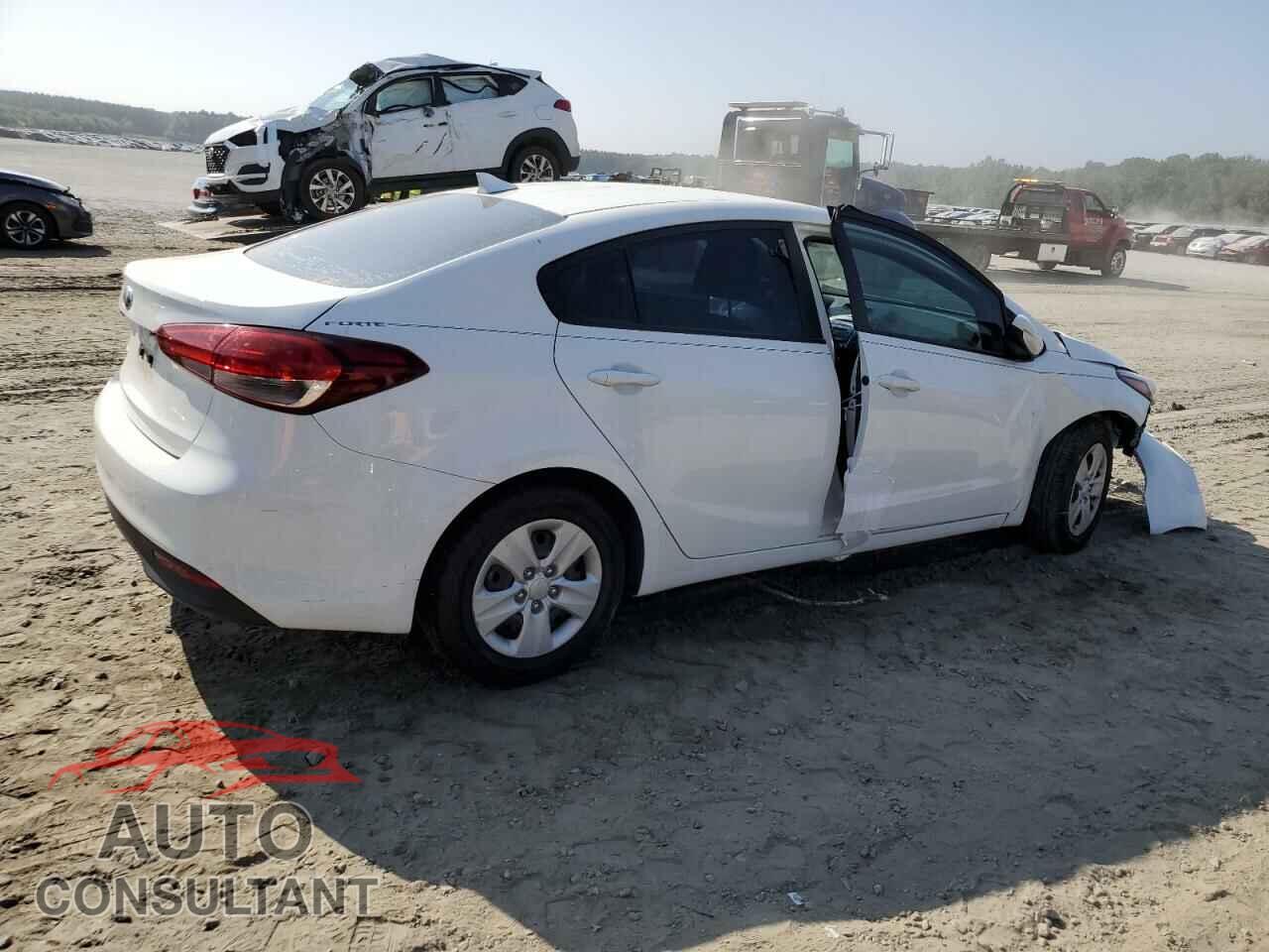 KIA FORTE 2017 - 3KPFK4A73HE061580