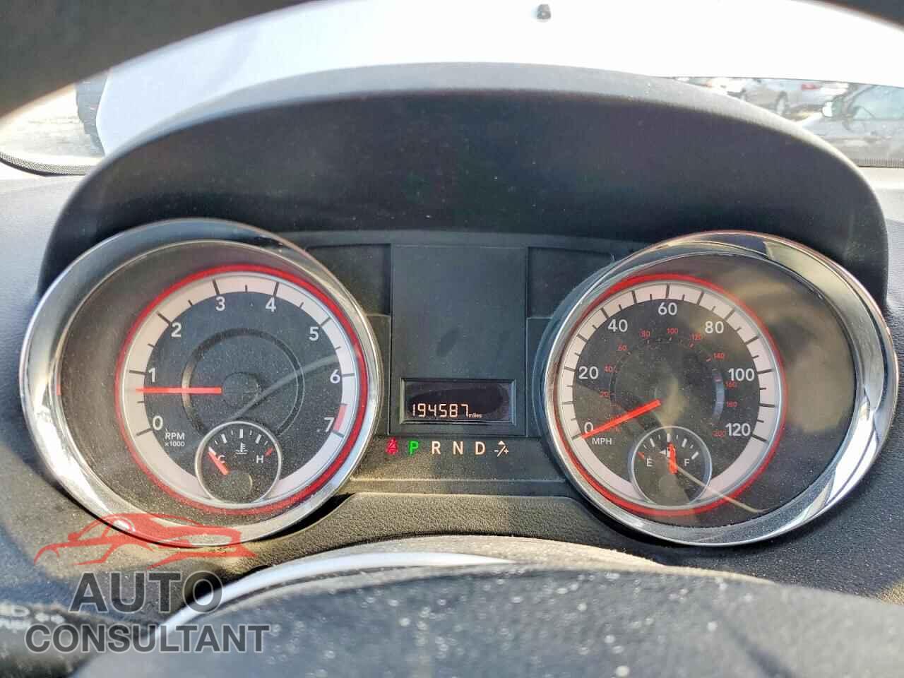 DODGE CARAVAN 2013 - 2C4RDGBG5DR624225