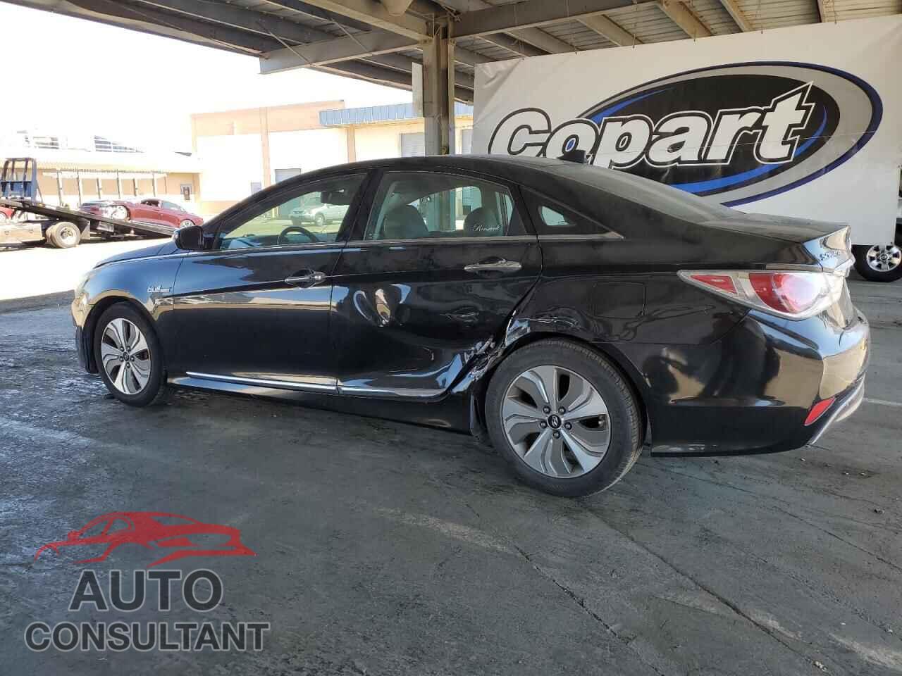 HYUNDAI SONATA 2014 - KMHEC4A40EA110873