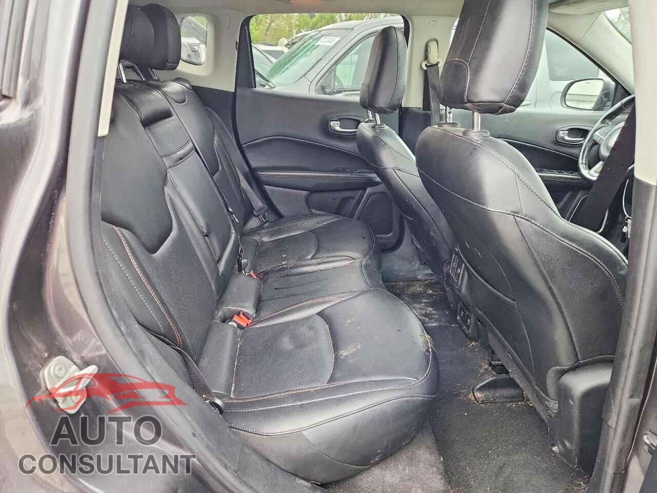 JEEP COMPASS 2019 - 3C4NJDCB7KT729626