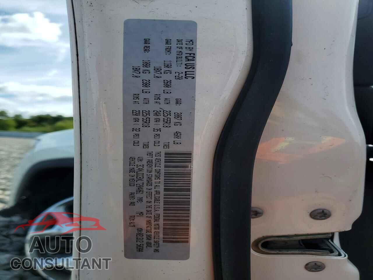 JEEP COMPASS 2020 - 3C4NJDCBXLT204061