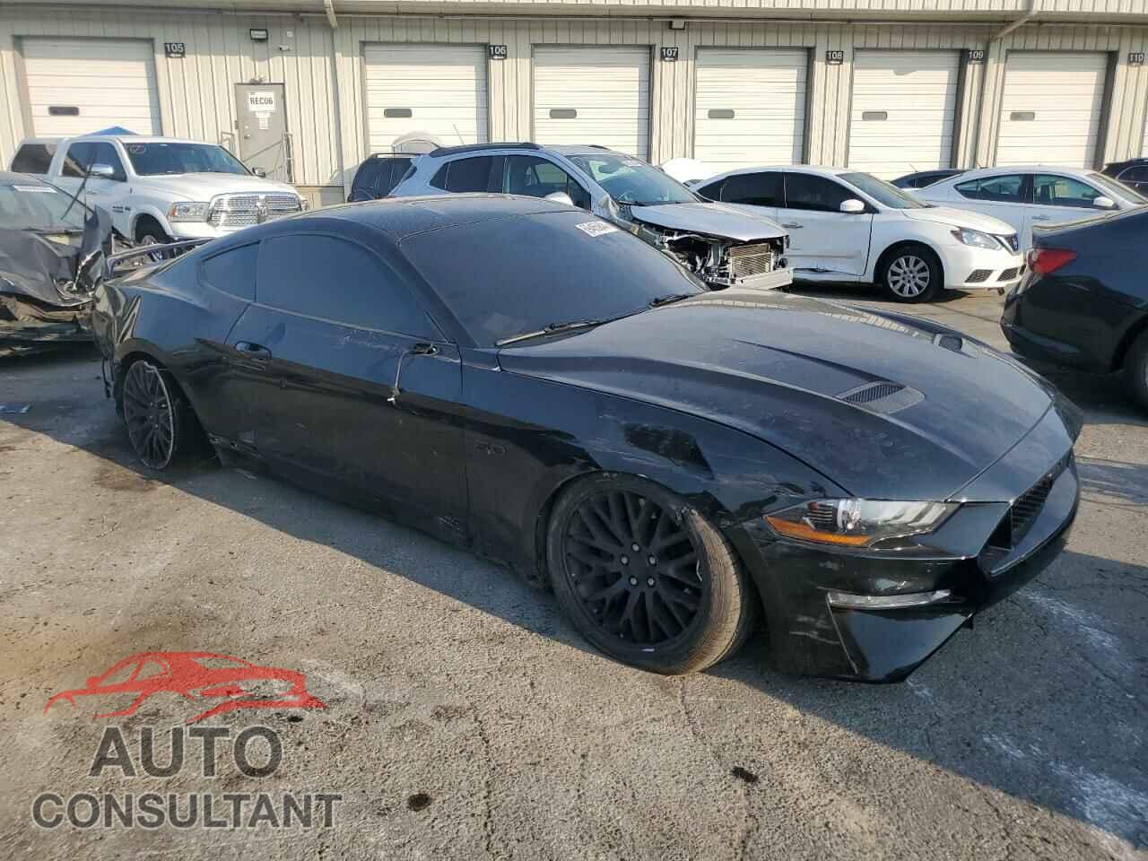 FORD MUSTANG 2020 - 1FA6P8CF7L5162578