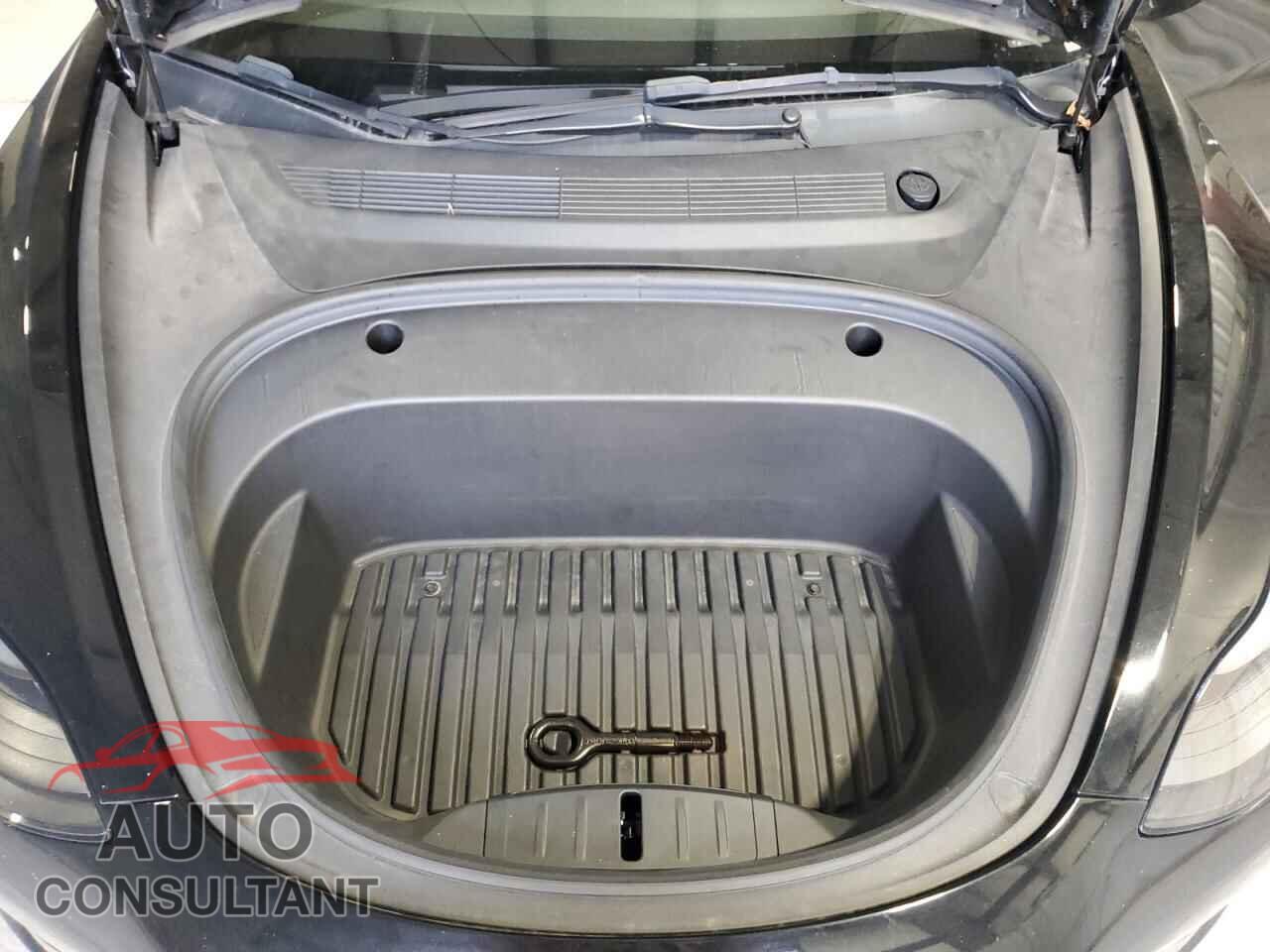 TESLA MODEL 3 2022 - 5YJ3E1EA7NF372076