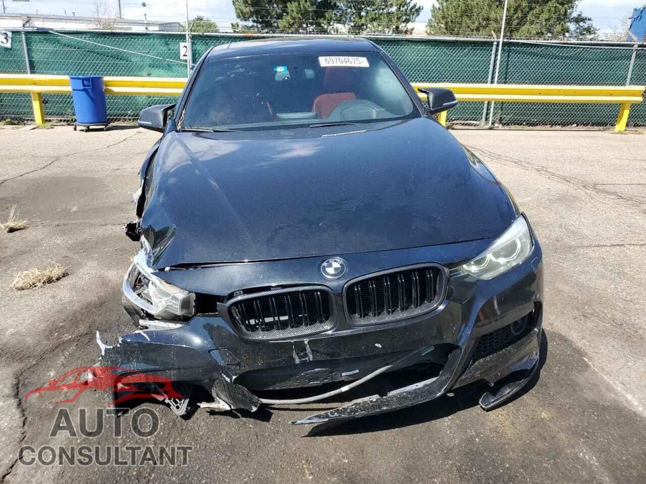 BMW 3 SERIES 2013 - WBA3B9C58DF585526