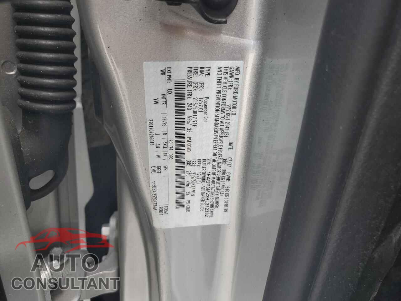 FORD FOCUS 2017 - 1FADP3M22HL312332