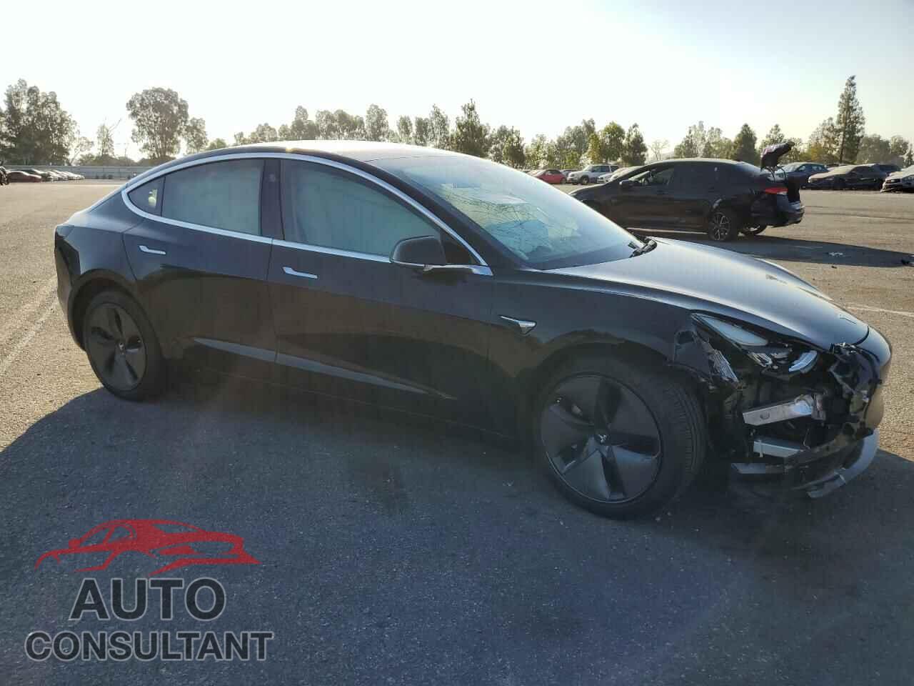 TESLA MODEL 3 2018 - 5YJ3E1EA8JF043218