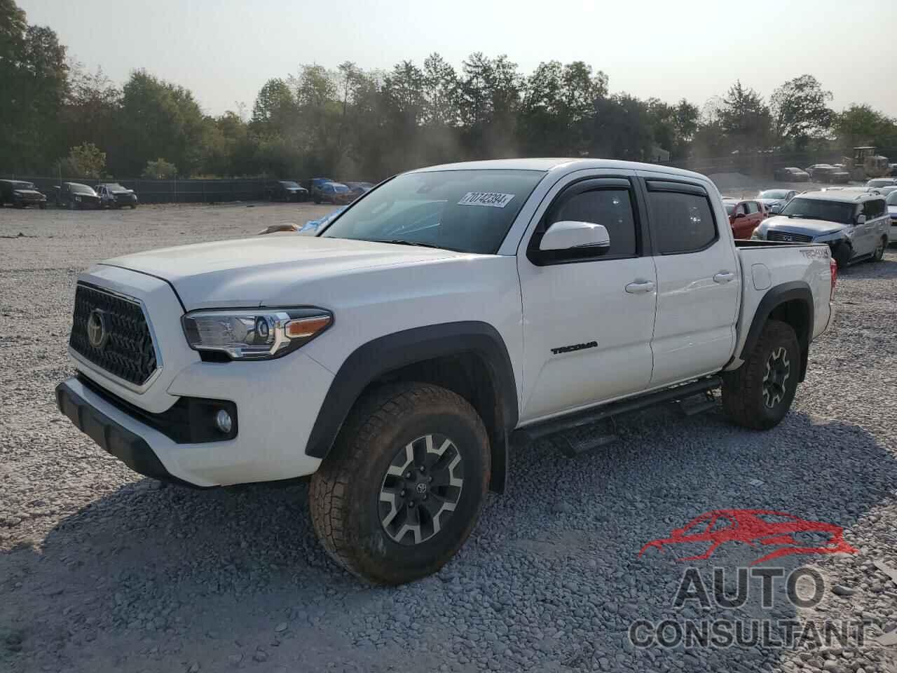 TOYOTA TACOMA 2019 - 3TMCZ5AN5KM261733