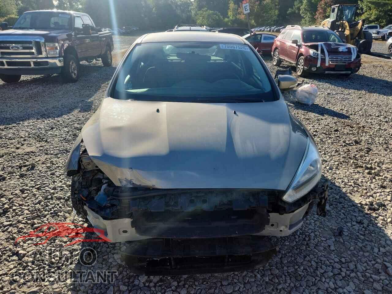 FORD FOCUS 2015 - 1FADP3K26FL344328