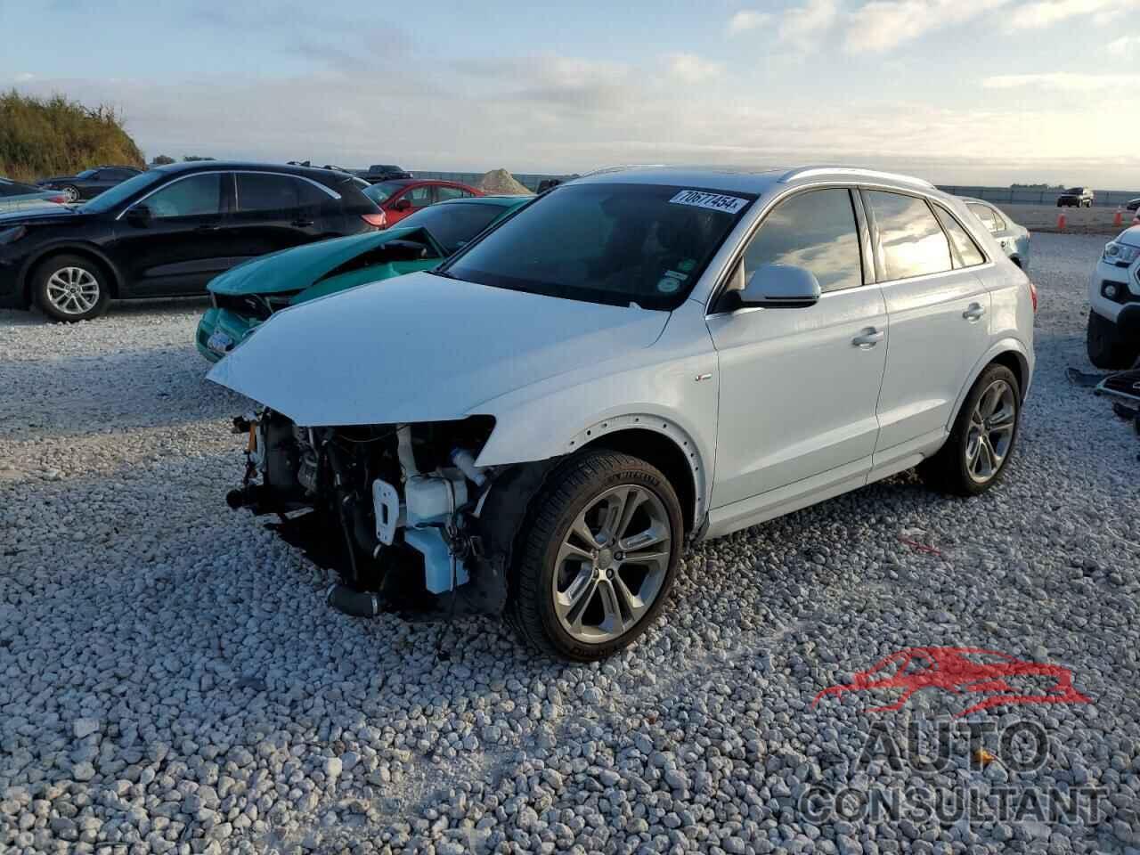 AUDI Q3 2018 - WA1JCCFSXJR024108