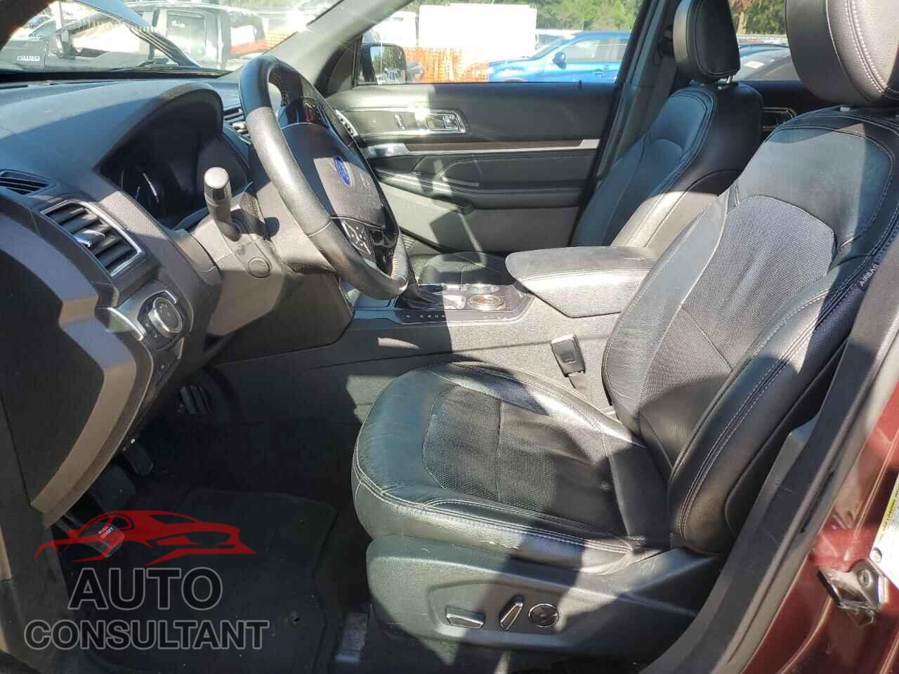 FORD EXPLORER 2018 - 1FM5K7F84JGB15629