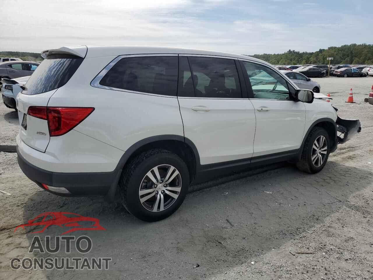 HONDA PILOT 2017 - 5FNYF6H55HB040933