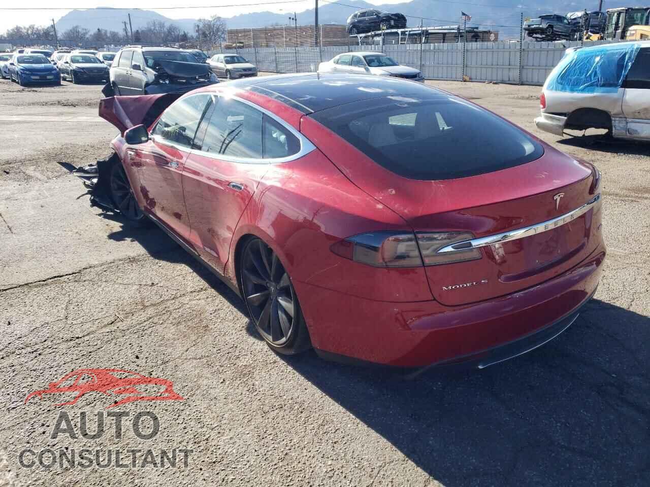 TESLA MODEL S 2016 - 5YJSA1E27GF136207