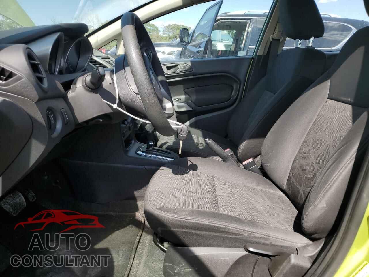 FORD FIESTA 2011 - 3FADP4EJ6BM174702