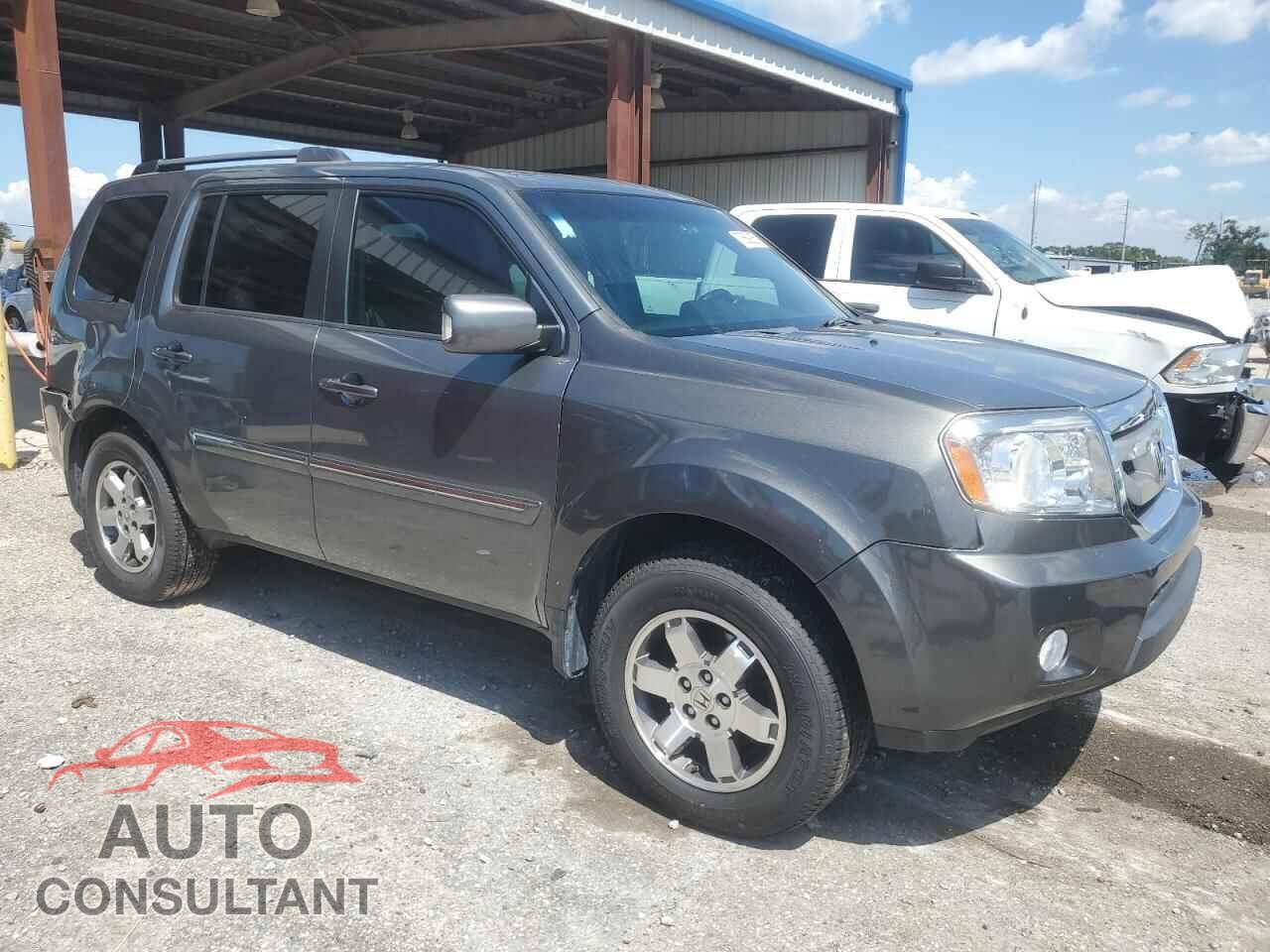 HONDA PILOT 2011 - 5FNYF4H98BB024420