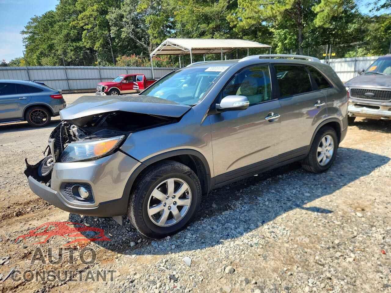 KIA SORENTO 2013 - 5XYKT4A6XDG406992