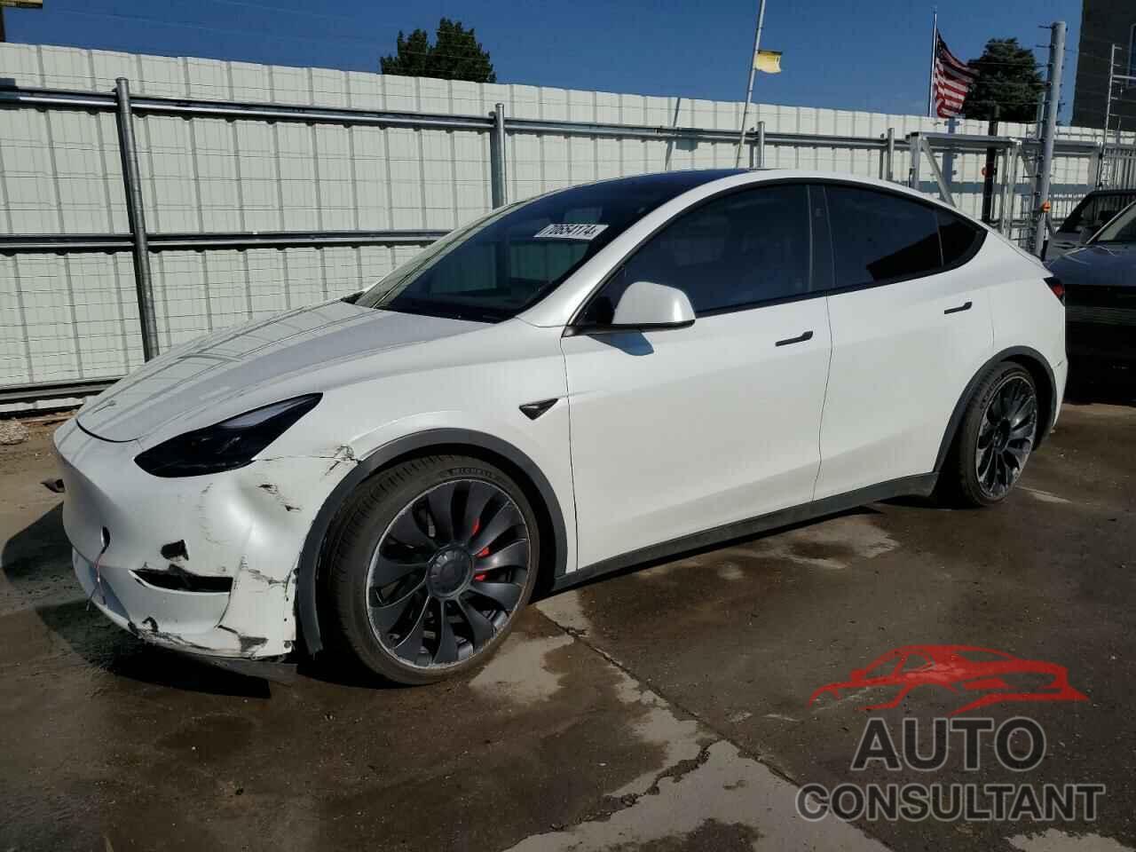 TESLA MODEL Y 2023 - 7SAYGDEF9PF812236