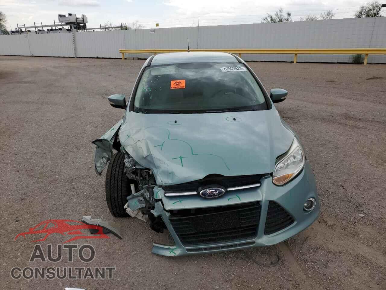 FORD FOCUS 2012 - 1FAHP3M20CL372443