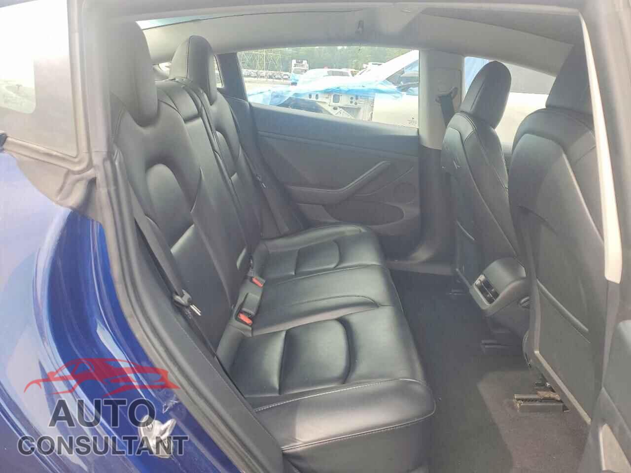 TESLA MODEL 3 2022 - 5YJ3E1EA2NF372311