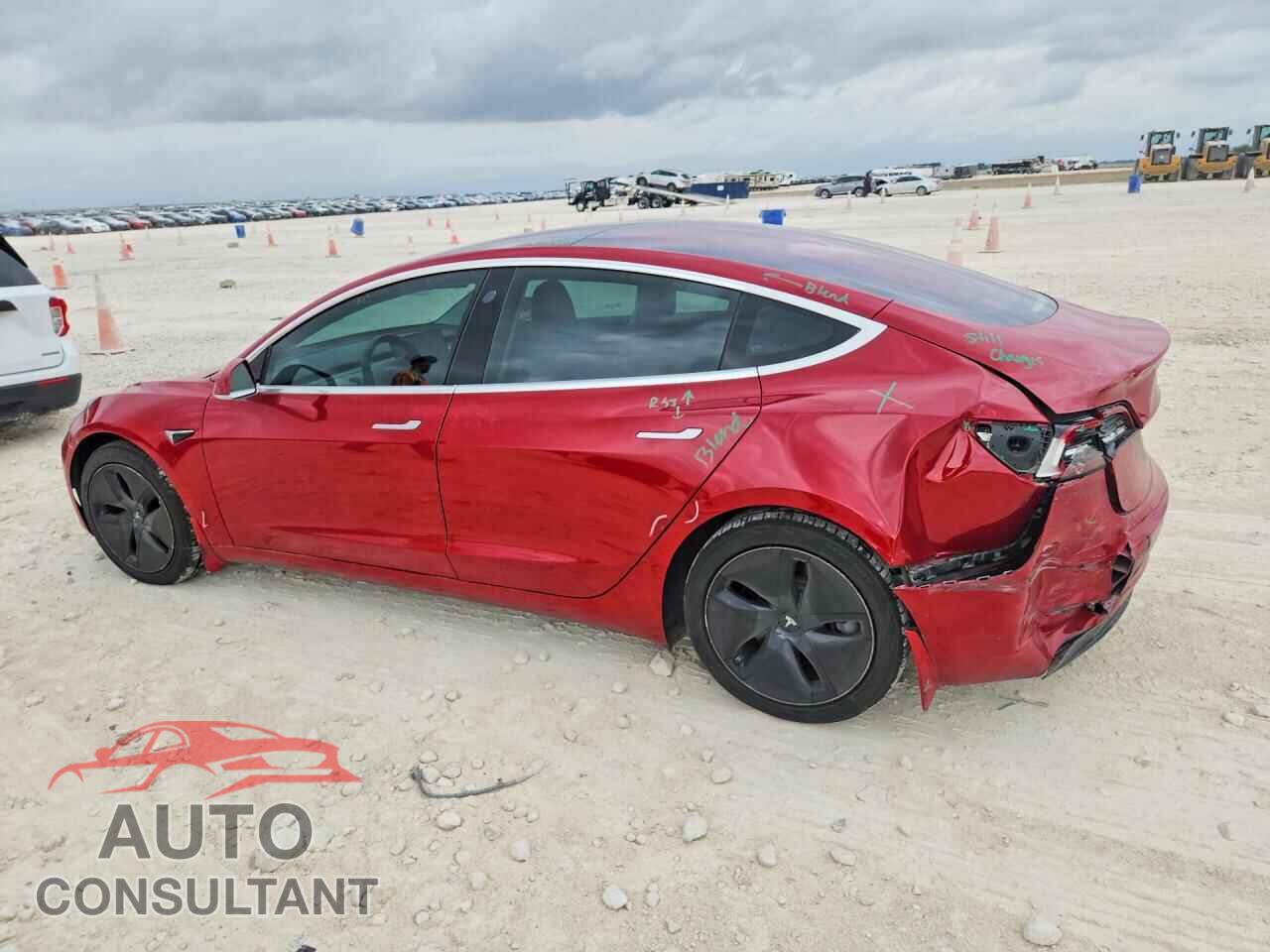 TESLA MODEL 3 2018 - 5YJ3E1EA3JF039755