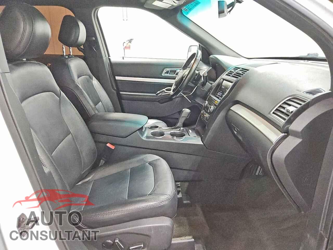 FORD EXPLORER 2016 - 1FM5K7D82GGC37272
