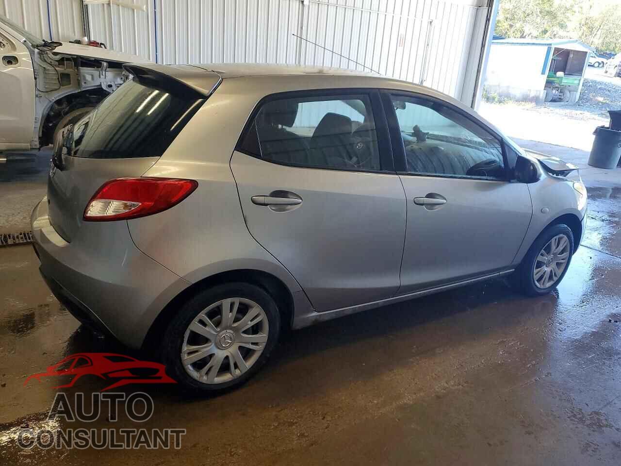 MAZDA 2 2011 - JM1DE1HZ0B0124218