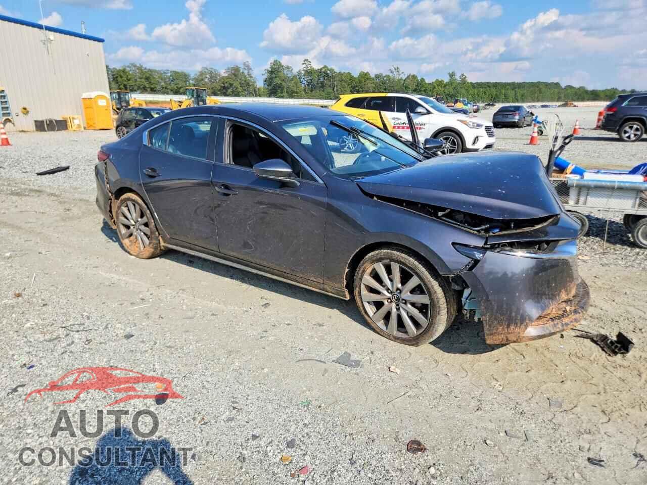 MAZDA 3 2019 - 3MZBPADL4KM111596