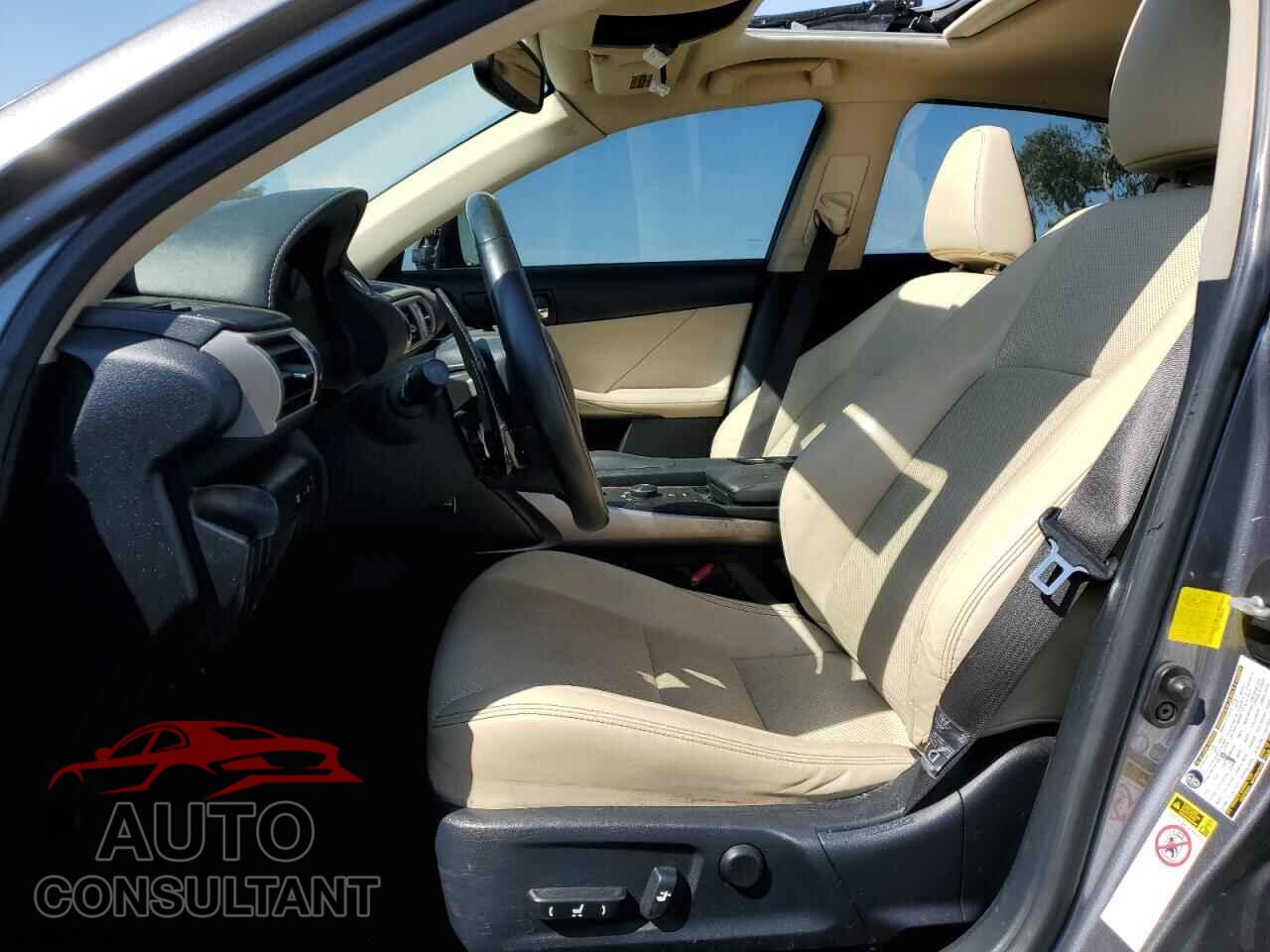 LEXUS IS 2014 - JTHCF1D27E5010689