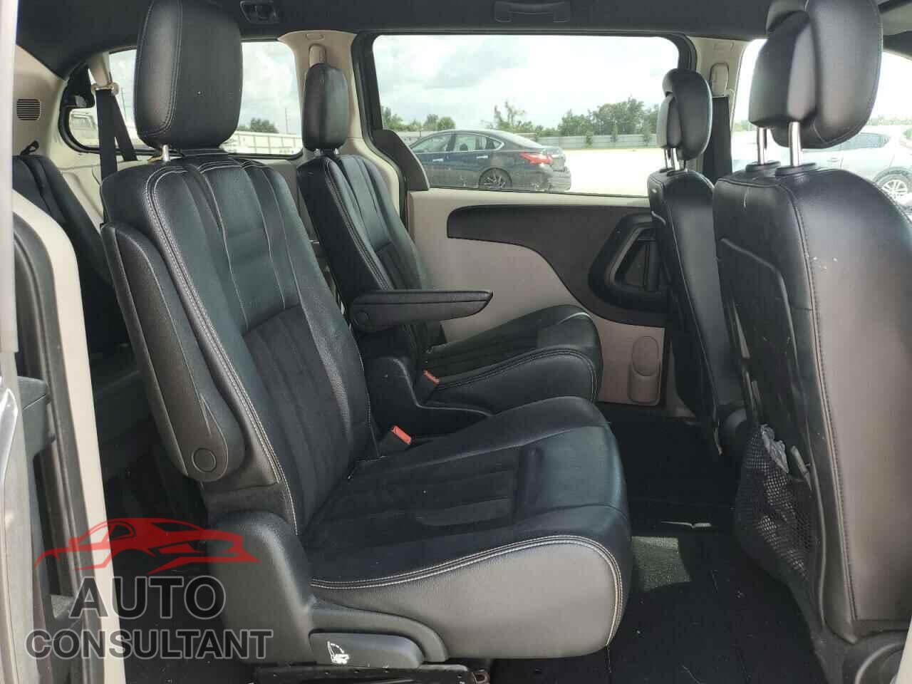 DODGE CARAVAN 2017 - 2C4RDGCG3HR750037