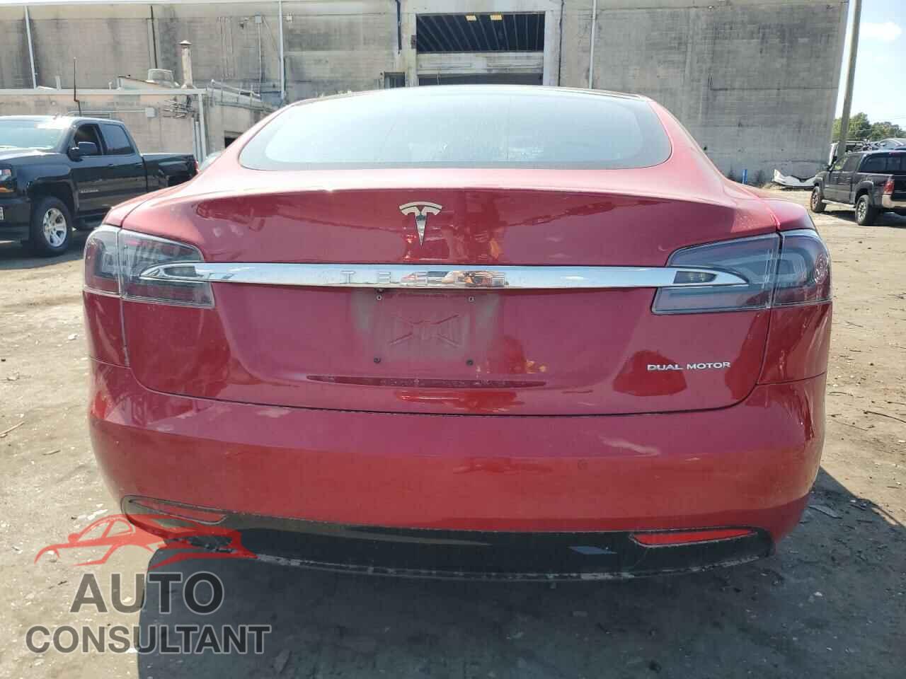 TESLA MODEL S 2020 - 5YJSA1E25LF390797
