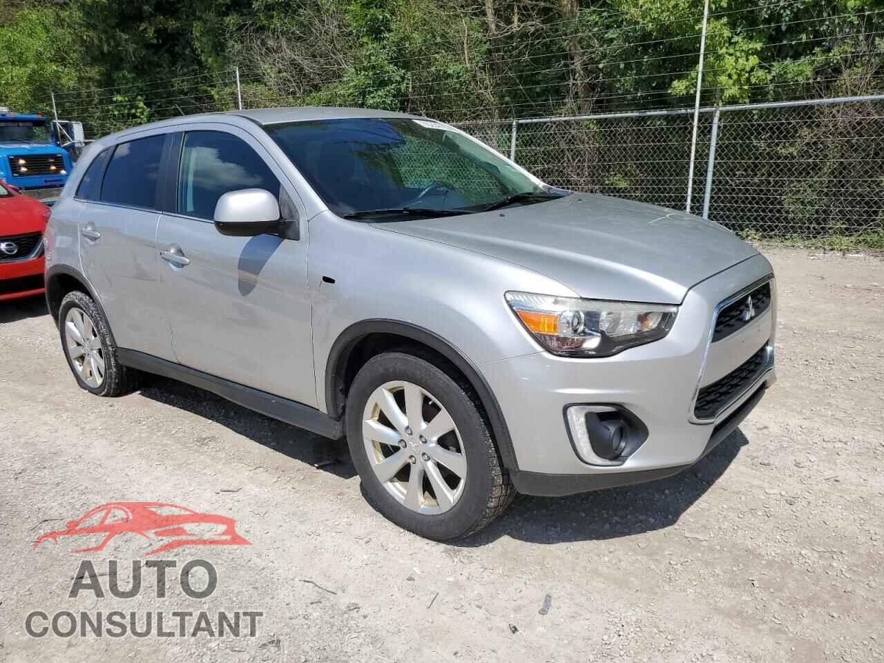 MITSUBISHI OUTLANDER 2015 - 4A4AR4AU3FE013624
