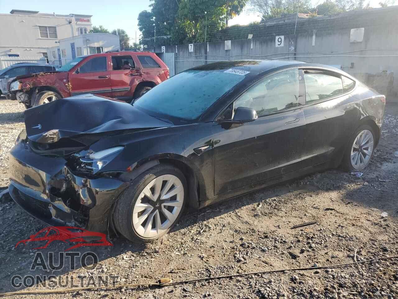 TESLA MODEL 3 2021 - 5YJ3E1EA7MF989685