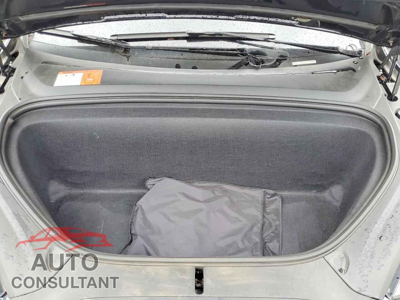 TESLA MODEL X 2018 - 5YJXCDE25JF088781