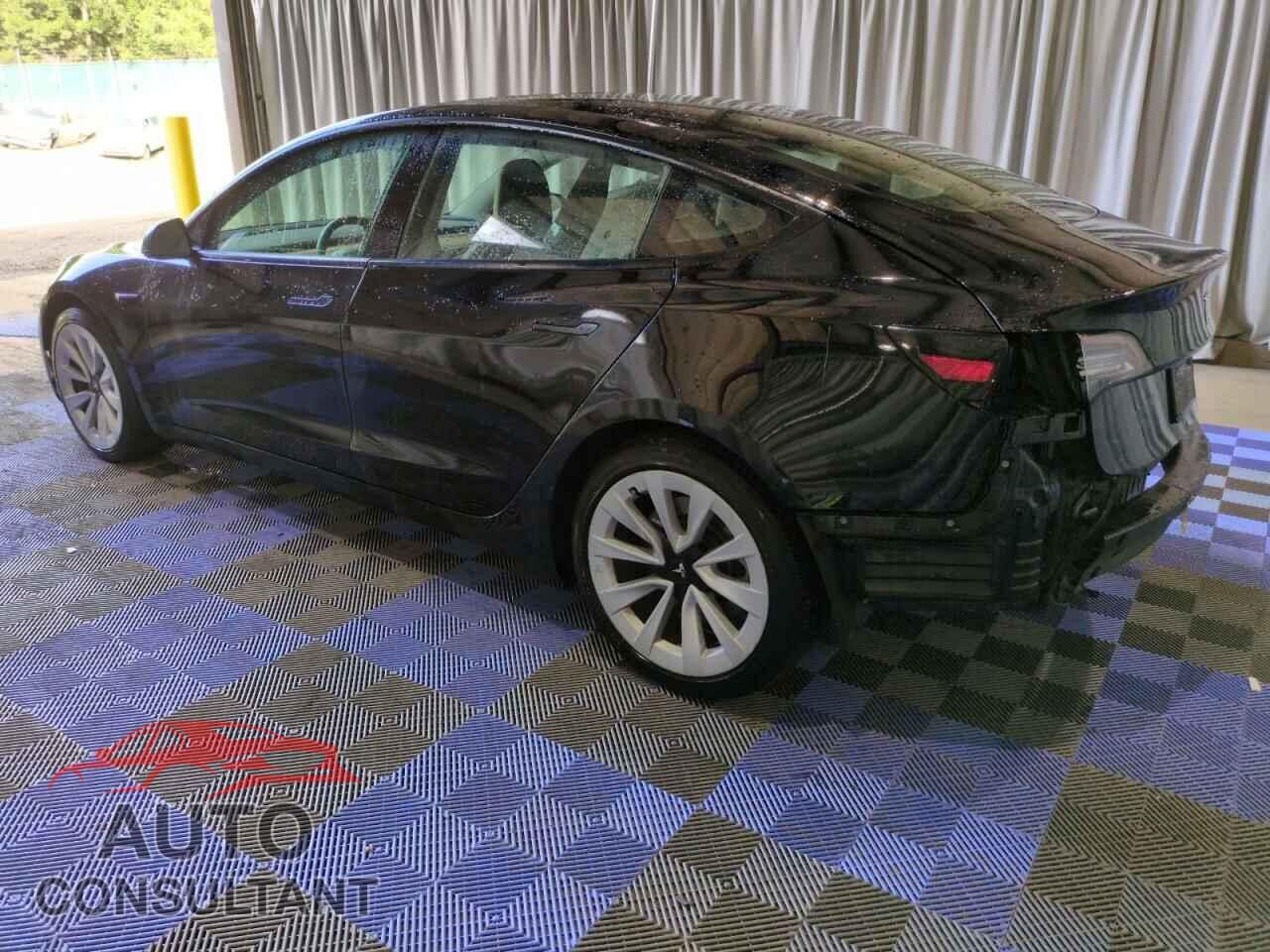 TESLA MODEL 3 2022 - 5YJ3E1EA7NF370599