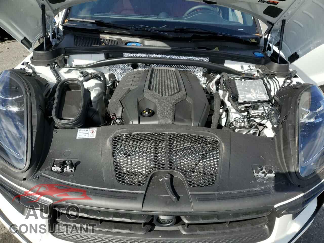 PORSCHE MACAN BASE 2024 - WP1AA2A51RLB20276