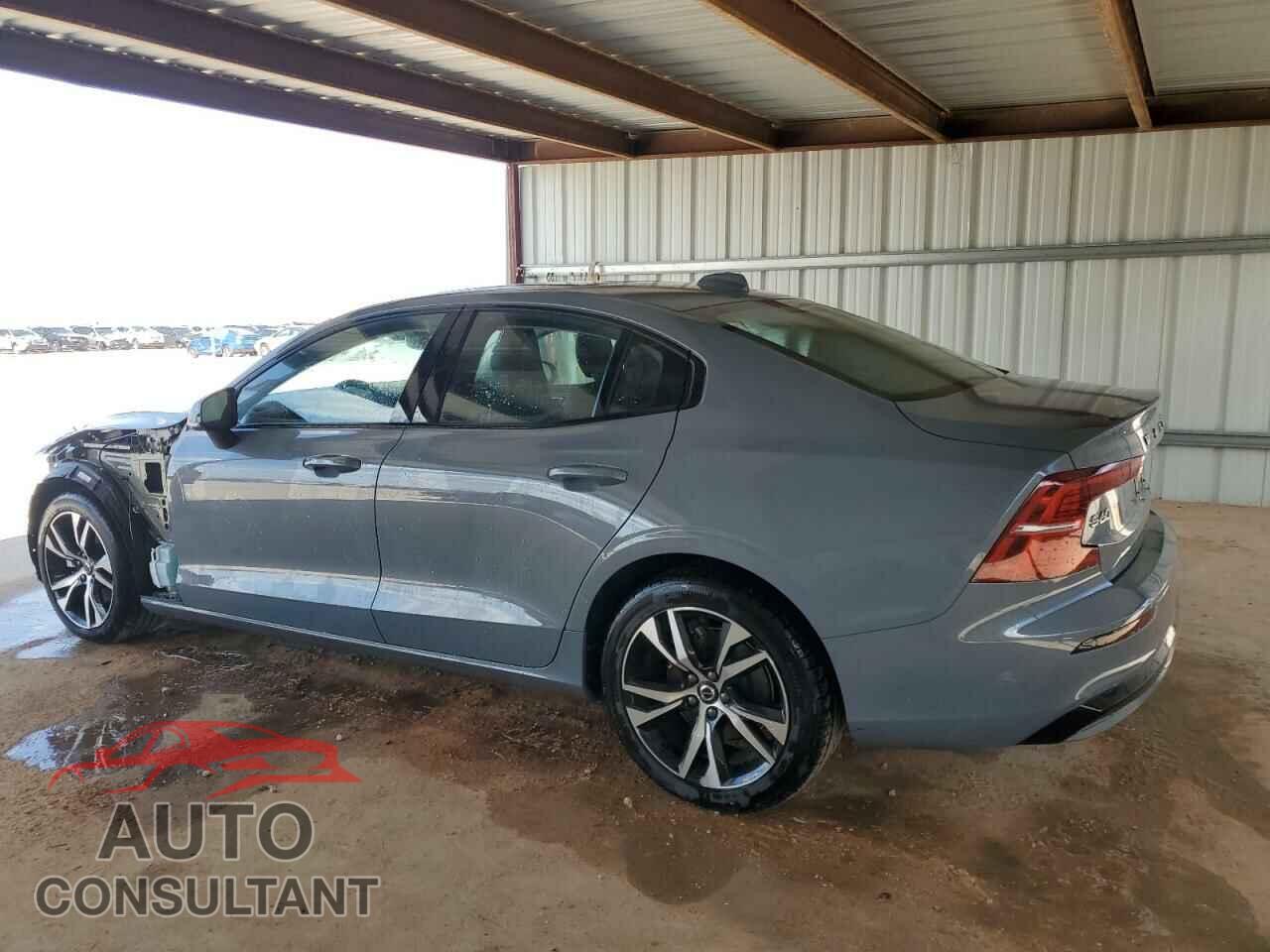 VOLVO S60 CORE 2024 - 7JRL12FK5RG320452