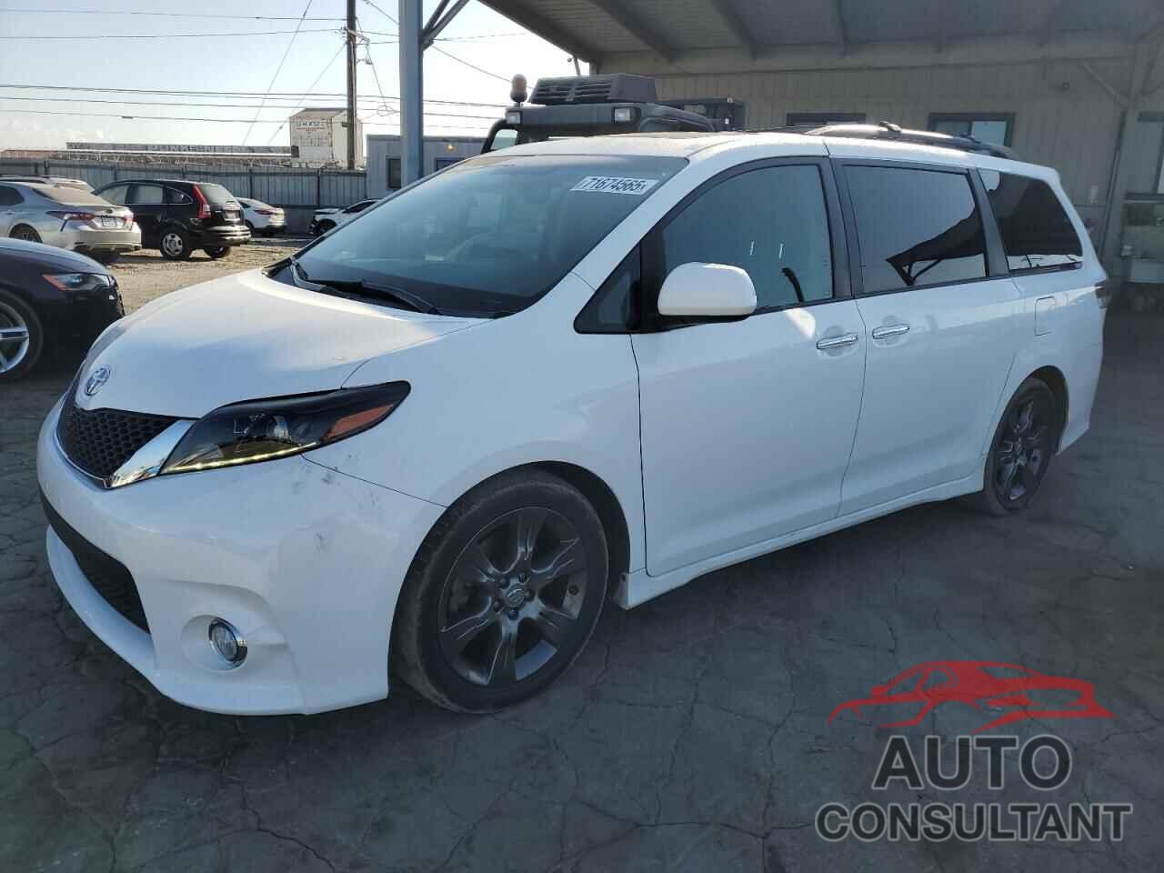 TOYOTA SIENNA 2015 - 5TDXK3DC2FS604847