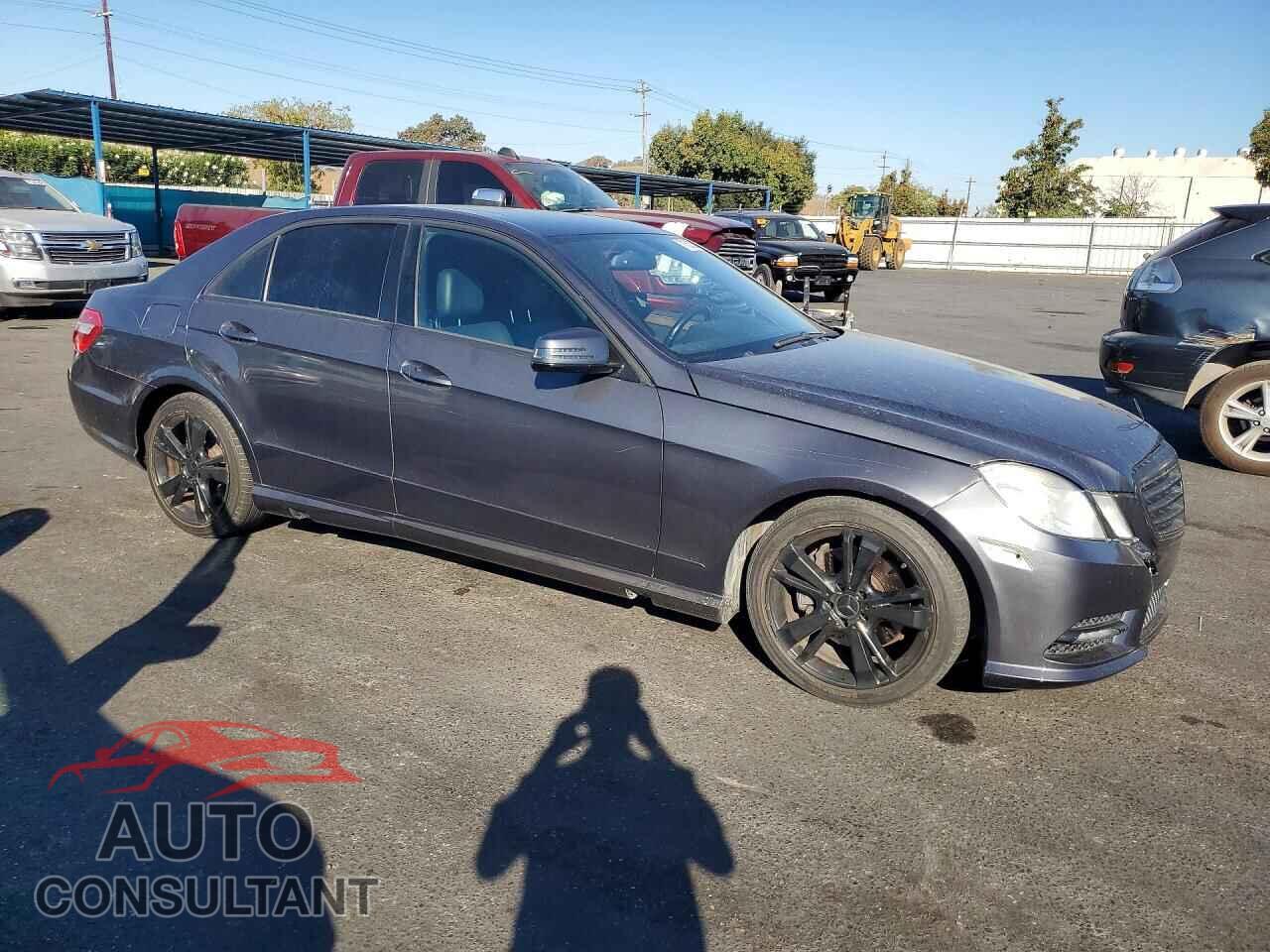 MERCEDES-BENZ E-CLASS 2012 - WDDHF5KB1CA539860
