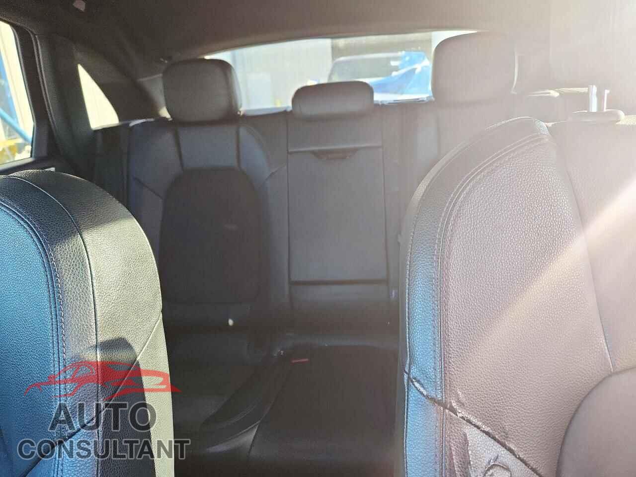 PORSCHE MACAN 2018 - WP1AA2A56JLB13263