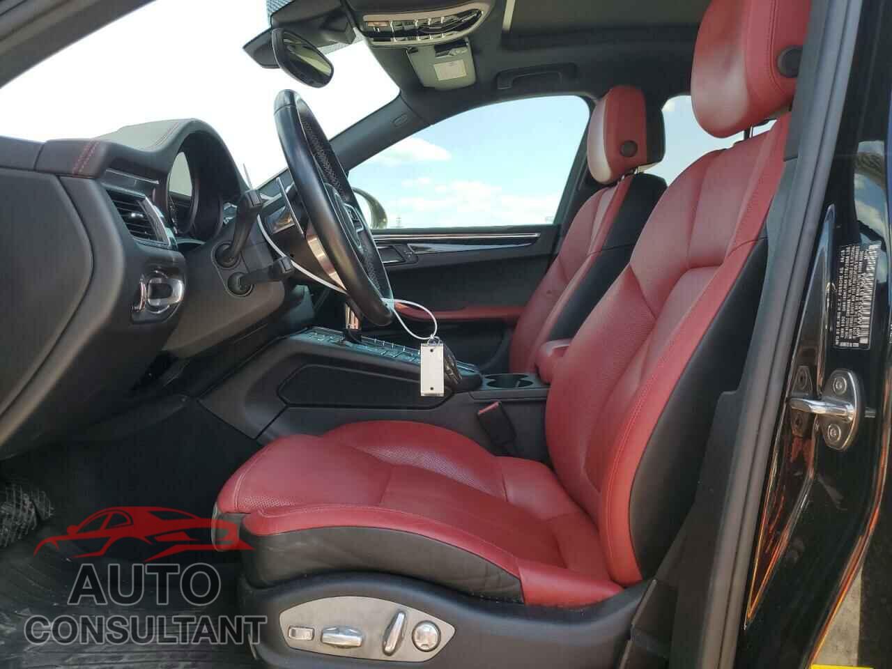 PORSCHE MACAN 2018 - WP1AA2A52JLB13664