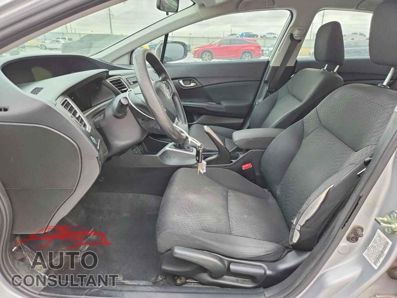 HONDA CIVIC 2015 - 19XFB2E50FE013674