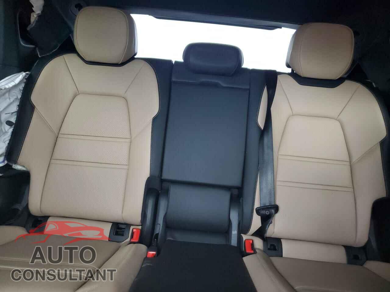 PORSCHE CAYENNE 2025 - WP1BA2AY6SDA30832