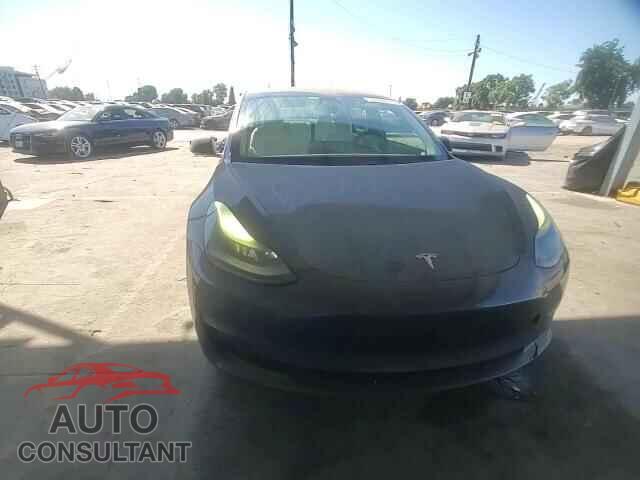 TESLA MODEL 3 2021 - 5YJ3E1EA2MF018318