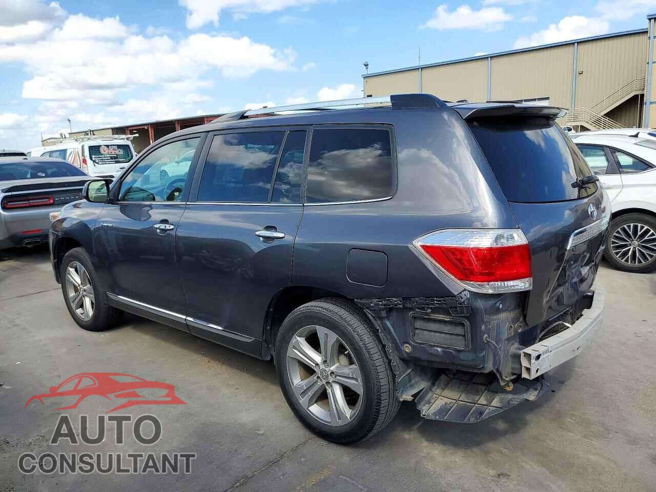 TOYOTA HIGHLANDER 2013 - 5TDDK3EH9DS239254