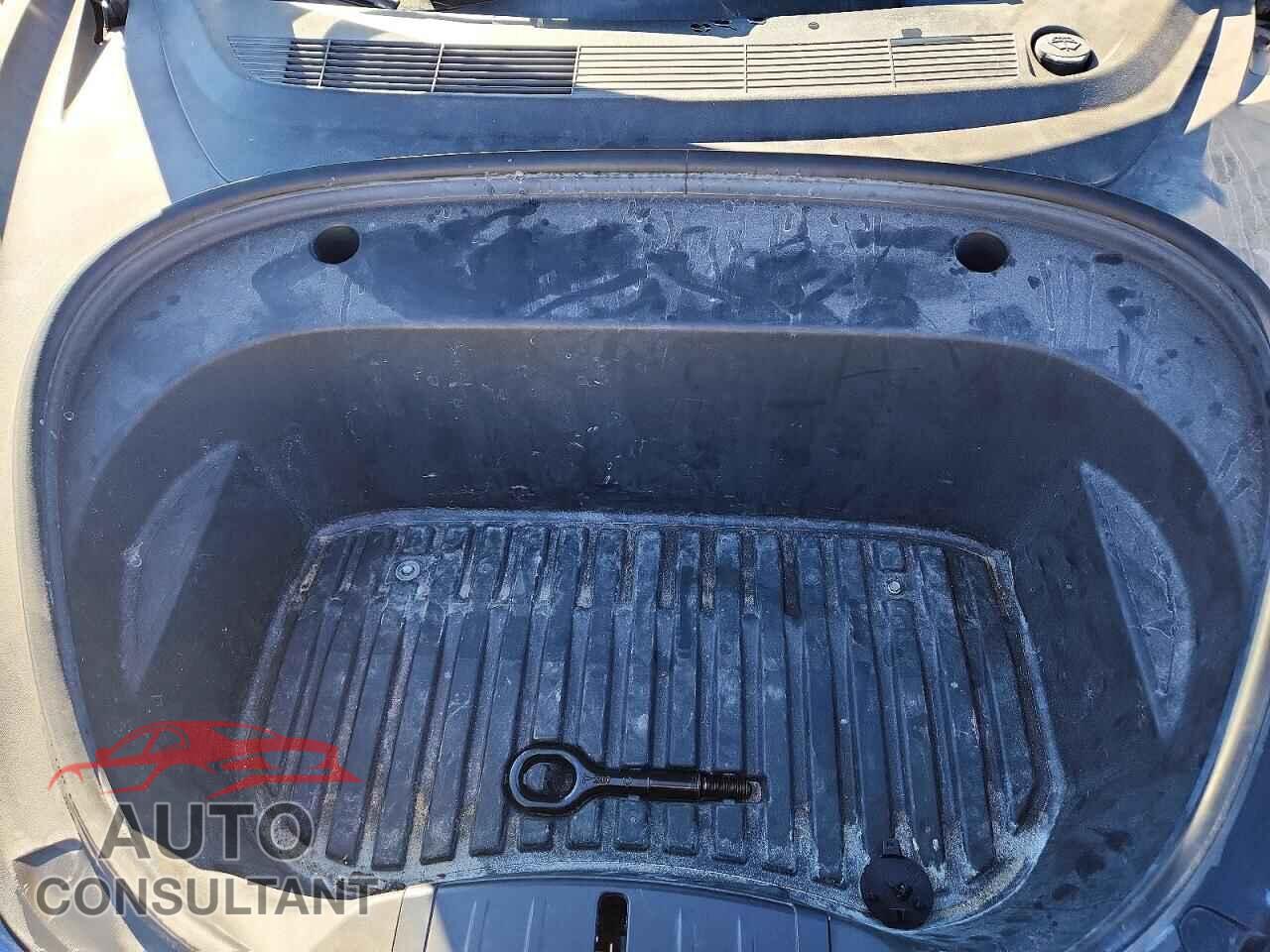 TESLA MODEL 3 2022 - 5YJ3E1EB7NF287084