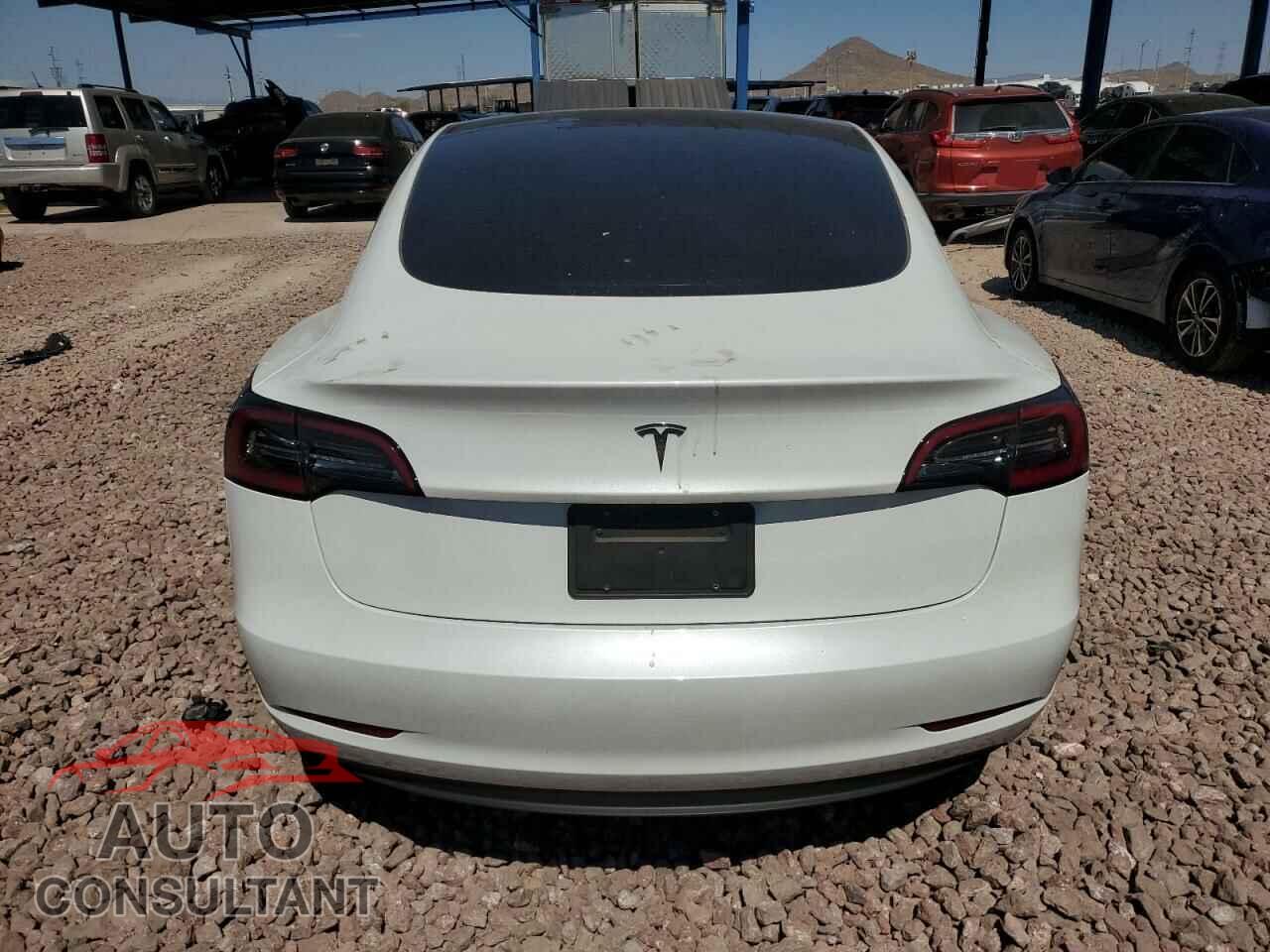 TESLA MODEL 3 2023 - 5YJ3E1EA0PF542426
