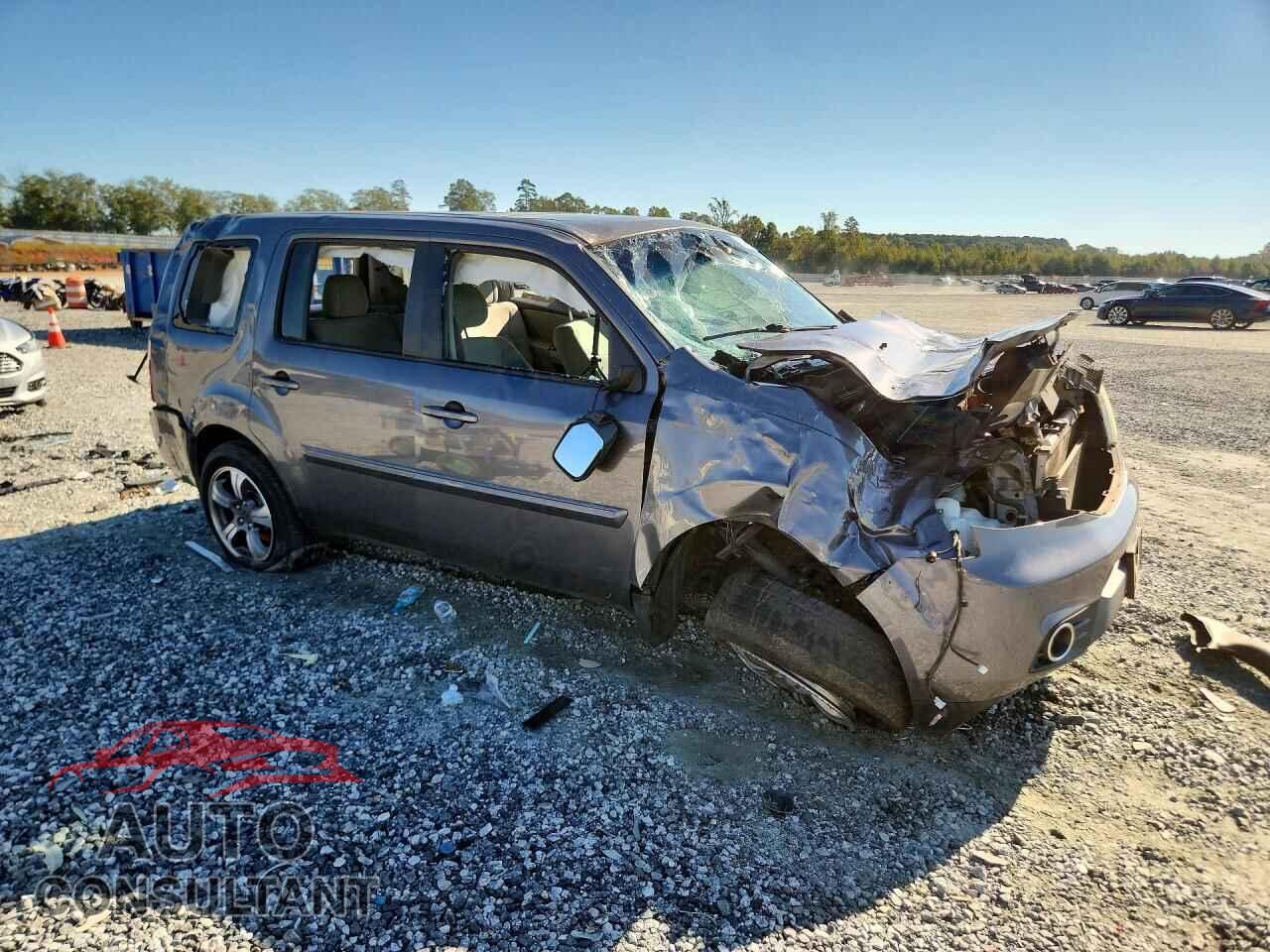 HONDA PILOT 2015 - 5FNYF3H36FB009717