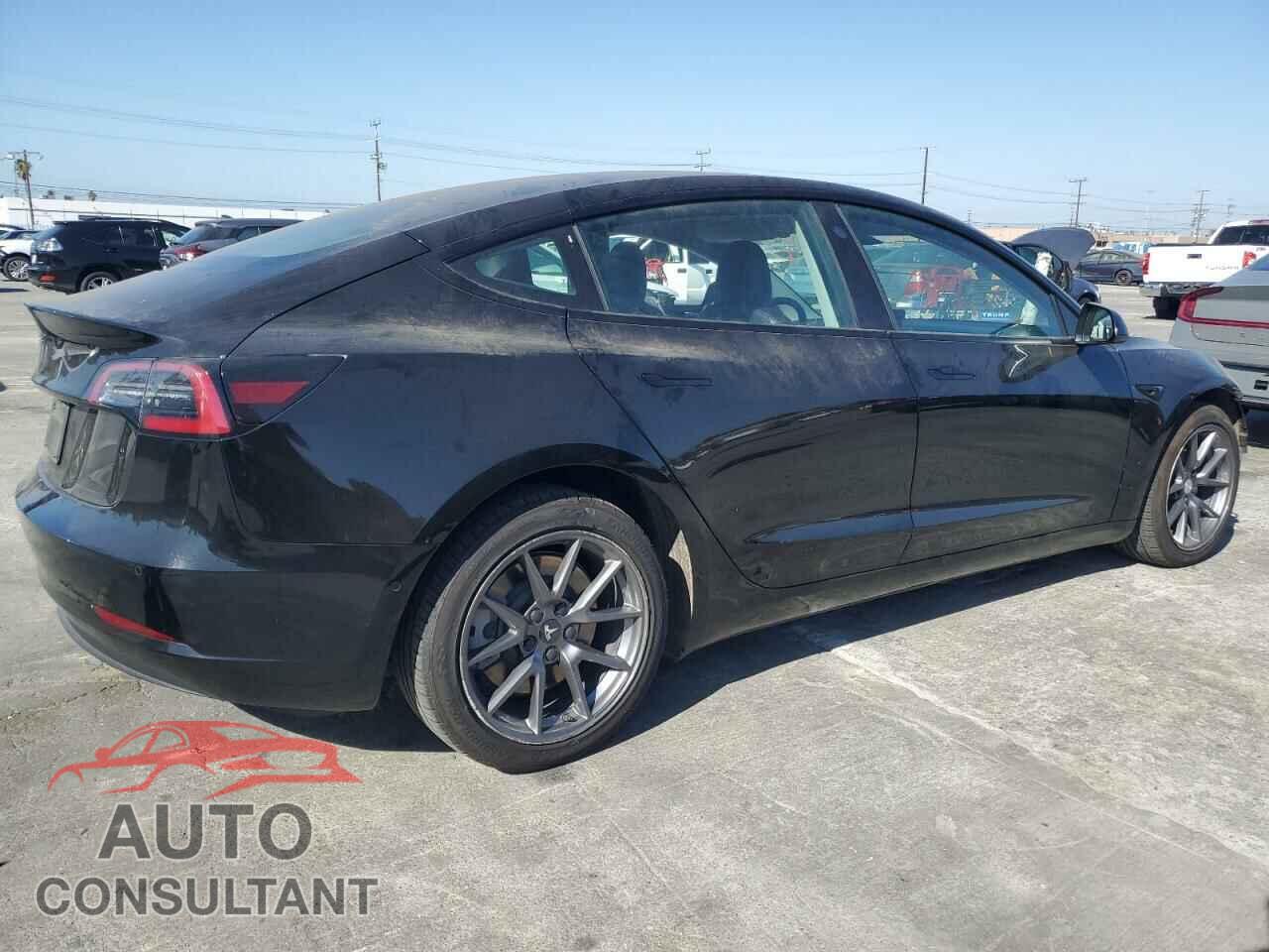 TESLA MODEL 3 2022 - 5YJ3E1EA0NF288049
