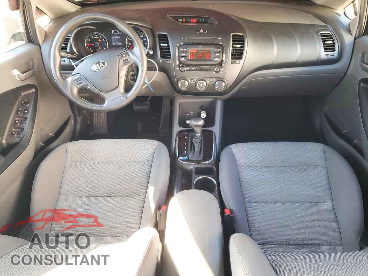 KIA FORTE 2017 - 3KPFK4A71HE033650