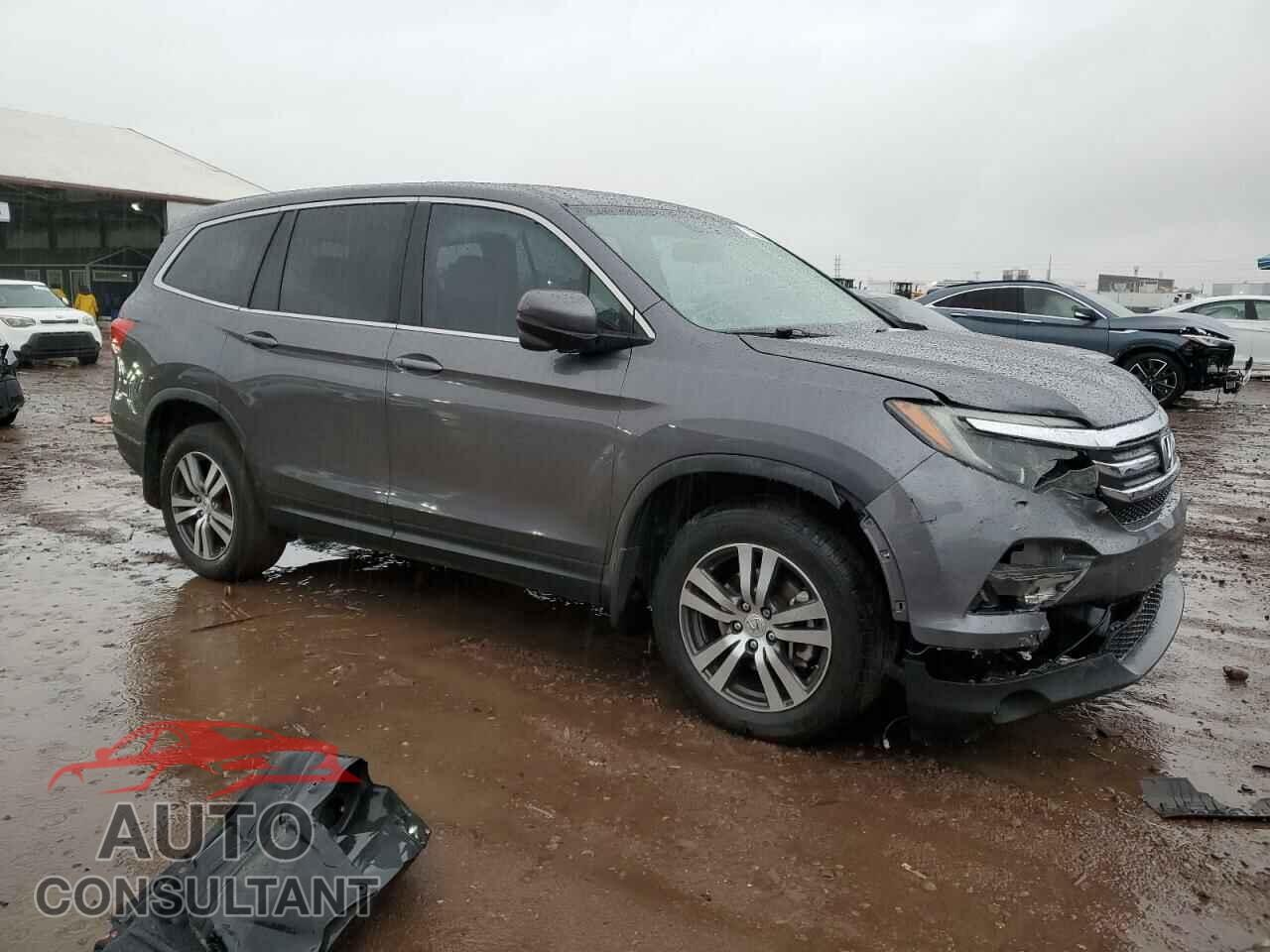 HONDA PILOT 2017 - 5FNYF6H5XHB050115