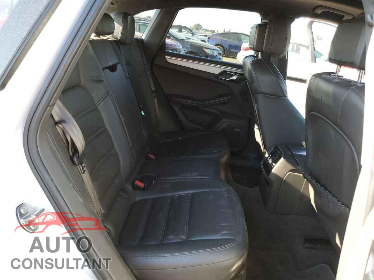 PORSCHE MACAN 2016 - WP1AF2A59GLB92065